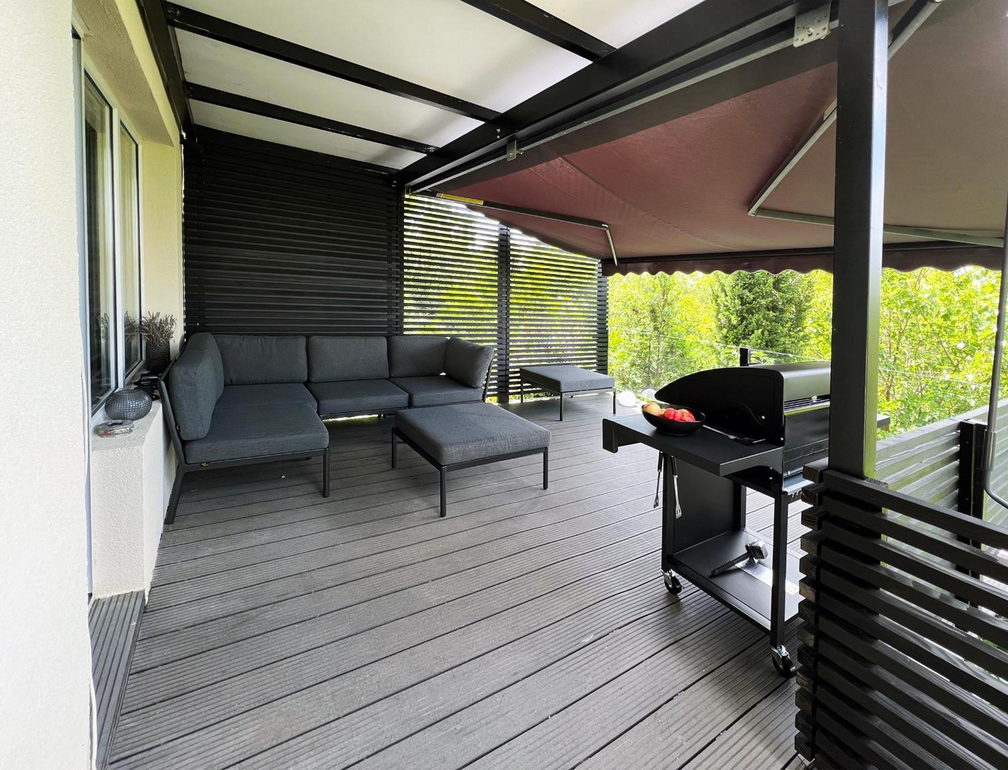 Apartamento Pergola House In A Green Oasis With Fantastic View Petrovaradin Exterior foto